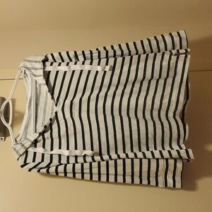 Women's long sleeve hooded tee, large